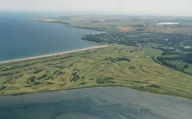 The Swilcan Bridge at St Andrews